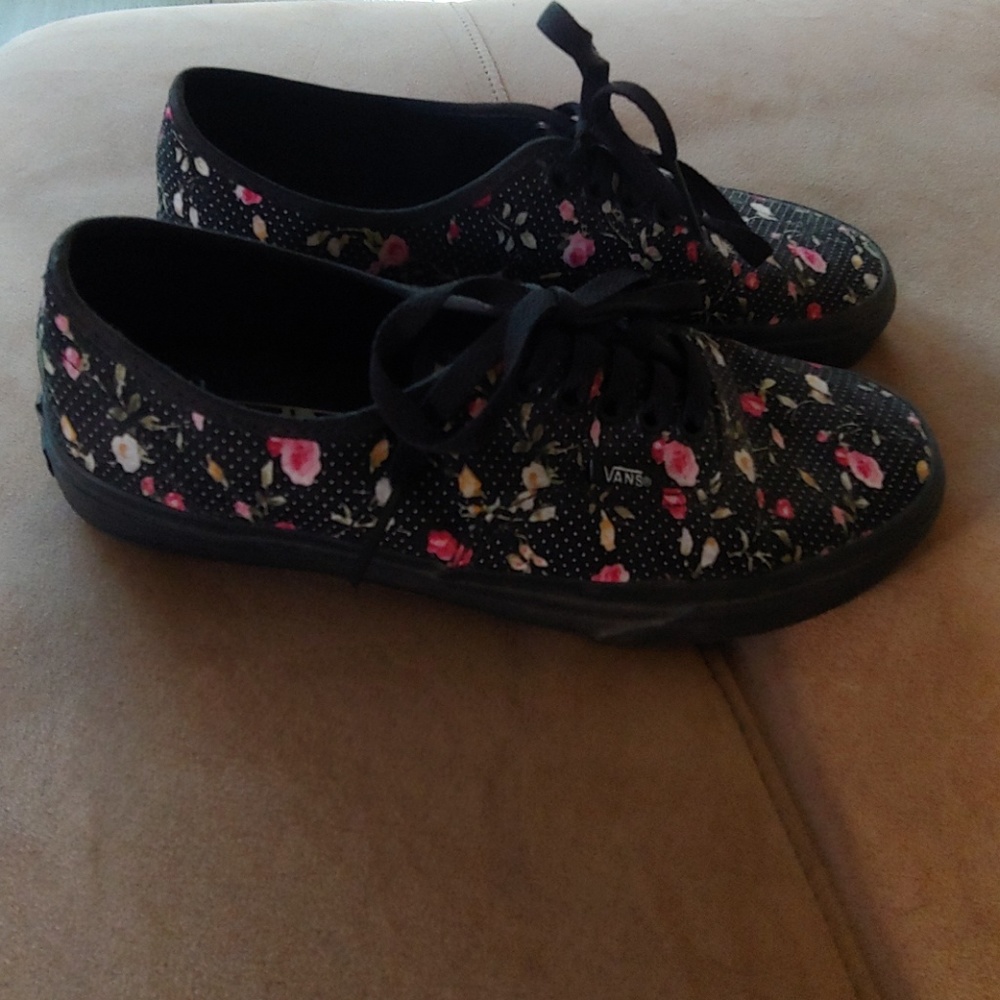 Women's Vans size 9